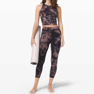 Unlimit HR Crop 23 Diamond Dye w/ Keyholes